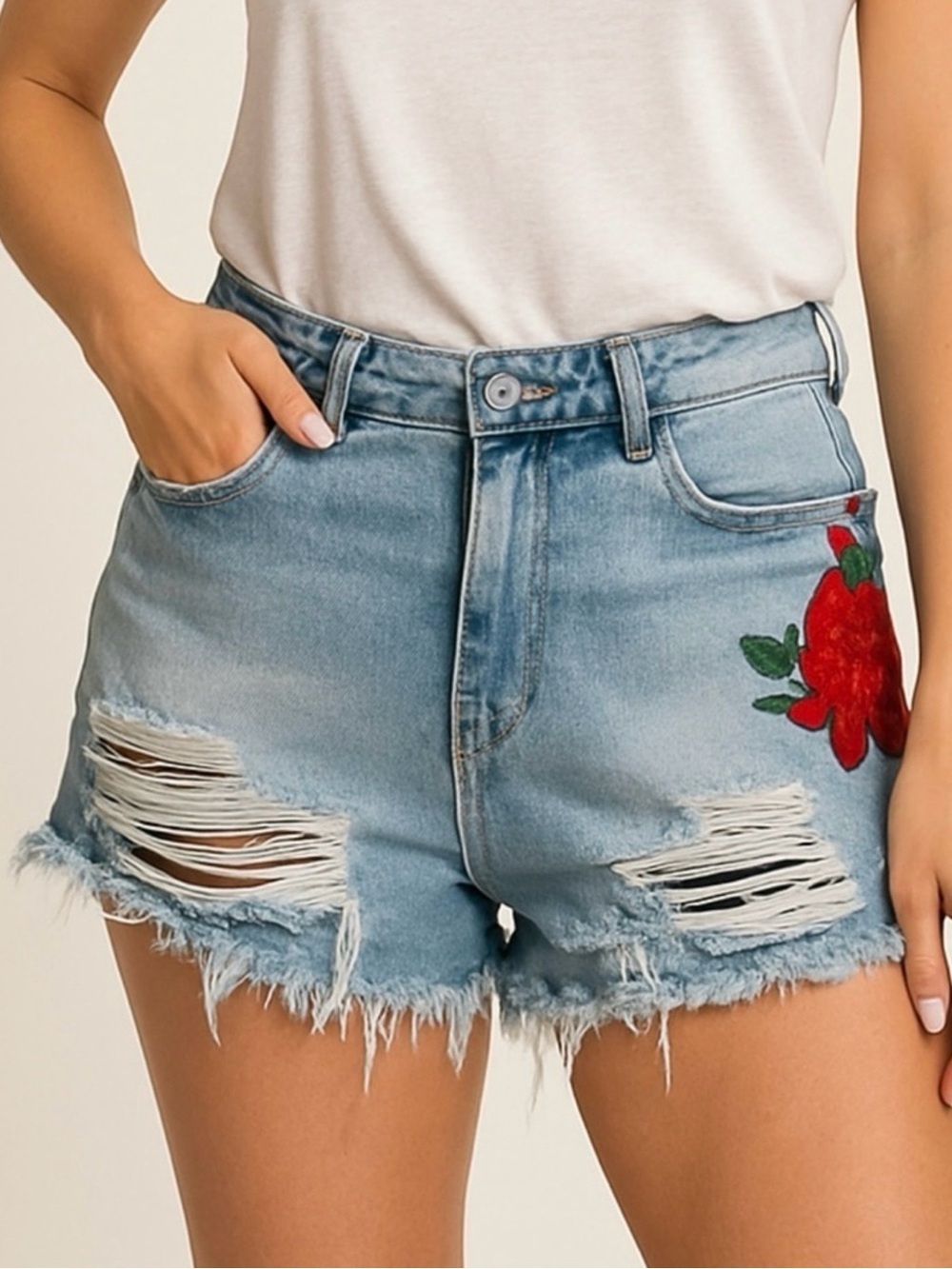 Hidden Jeans Distressed High Rise Denim Shorts w/ Rose Embroidery Size M